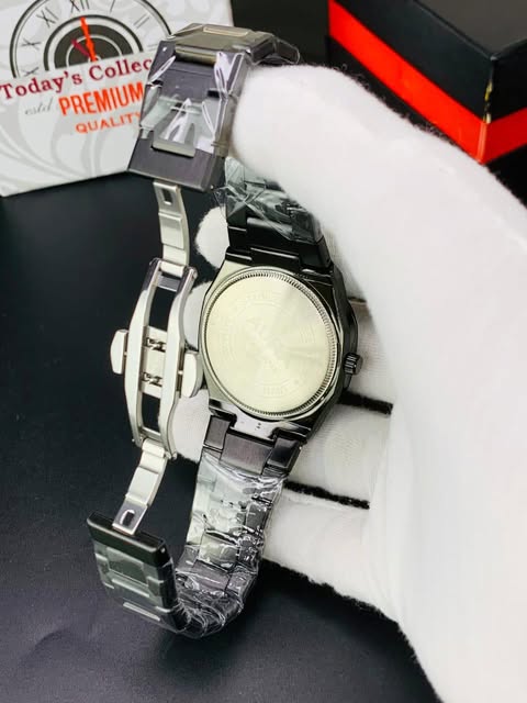 Aura watch